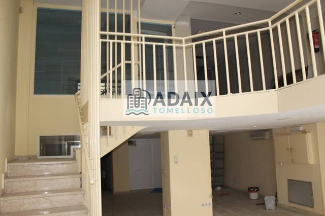 Local comercial en Alquiler en Tomelloso