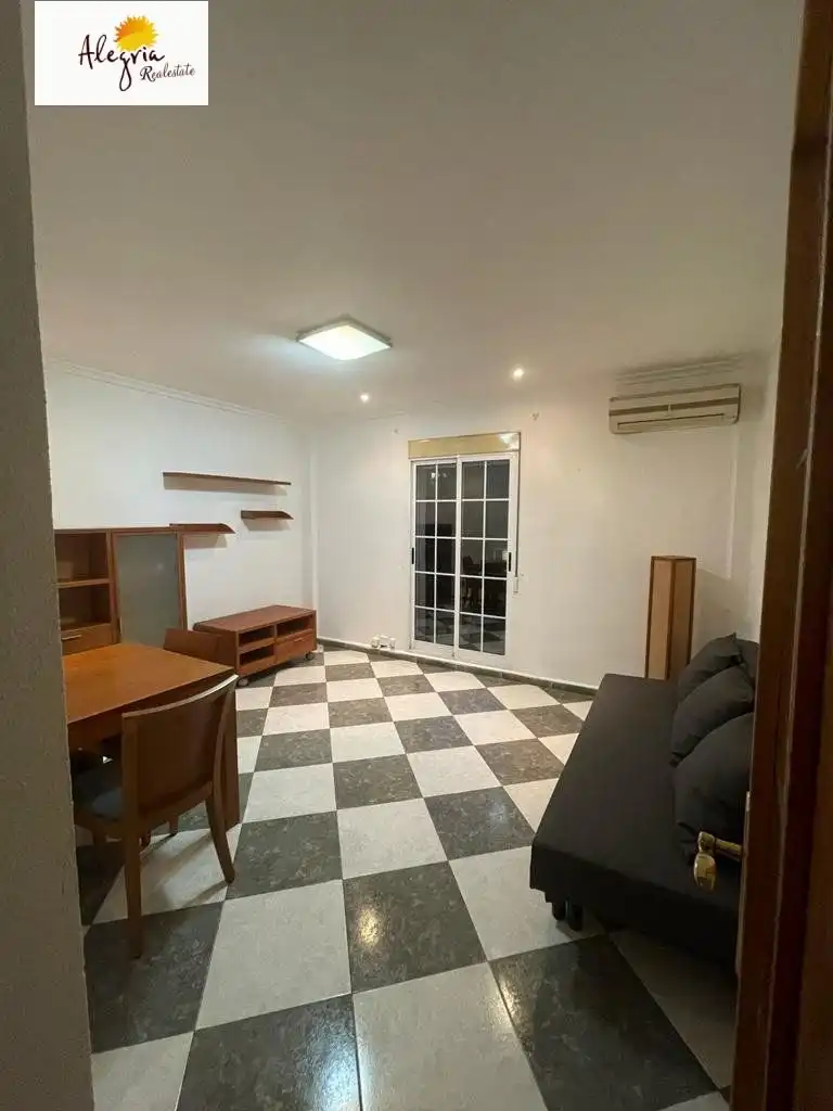 Wohnung zur Miete in Xirivella mit Klimaanlage, Möbliert und Balkon