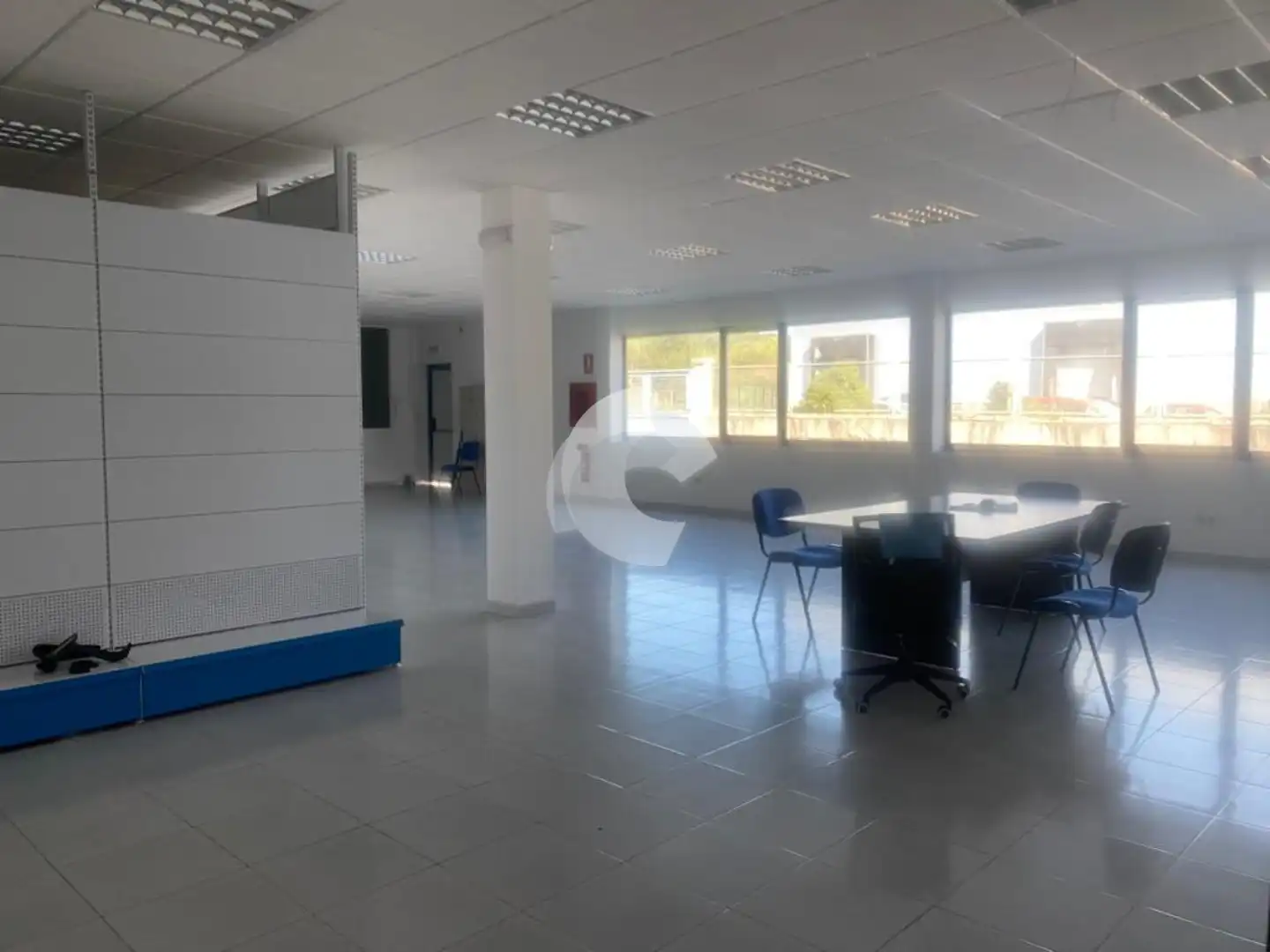 Industrial buildings for sale in Vilamarín