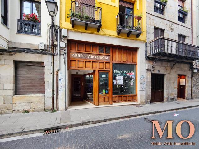 Local comercial en Alquiler en Bidekvrvtzeta Kalea en Bergara