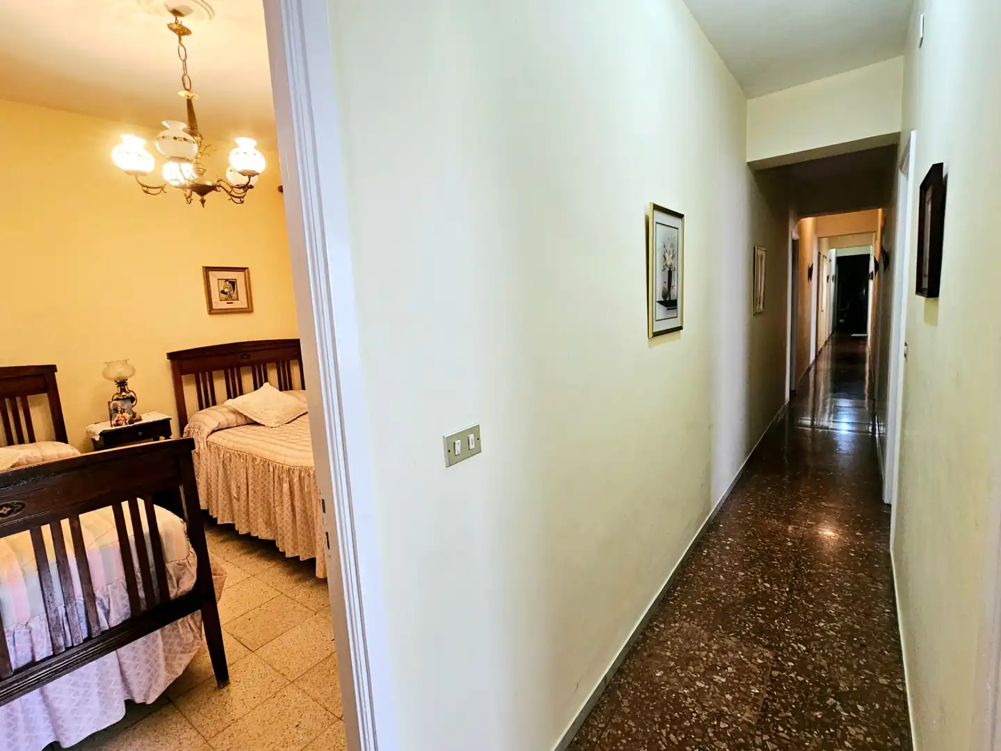 Casa adosada en venda a Calle Hermano Apolinar, Centro