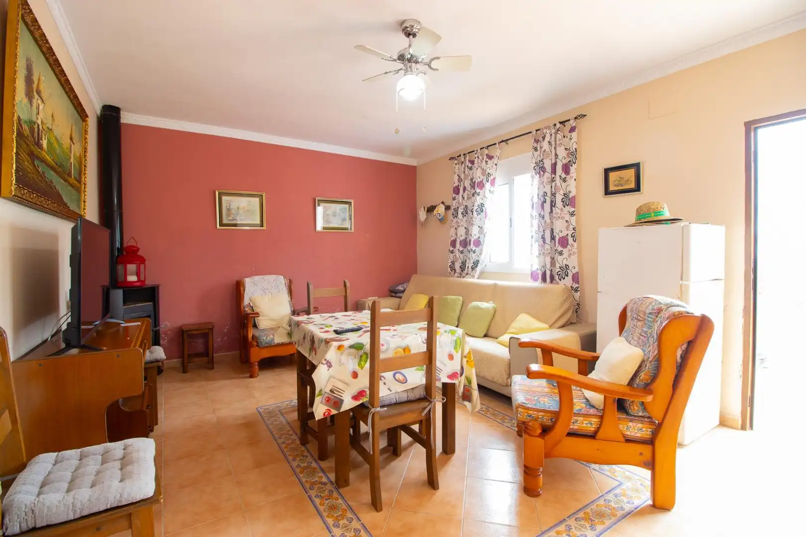 Sala d'estar de Casa o xalet en venda en Canillas de Albaida