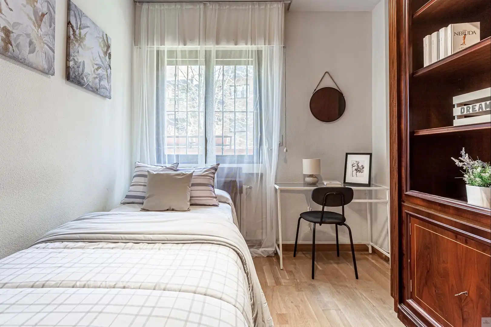 Bedroom of Flat for sale in Majadahonda  with Heating, Terrace and Storage room