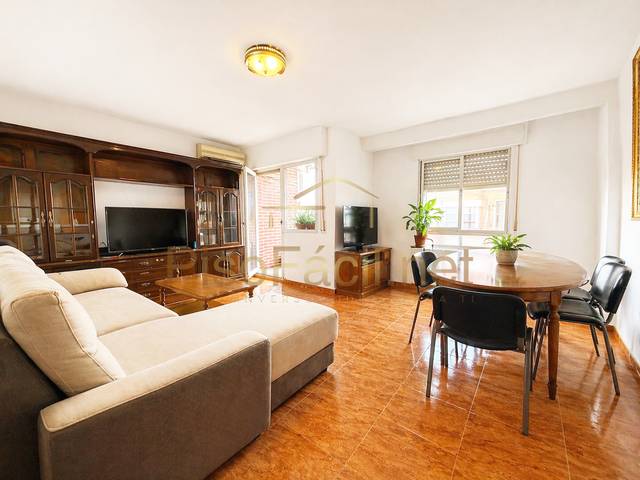 Piso en Venta en Calle Ramón y Cajal en Parque Inlasa