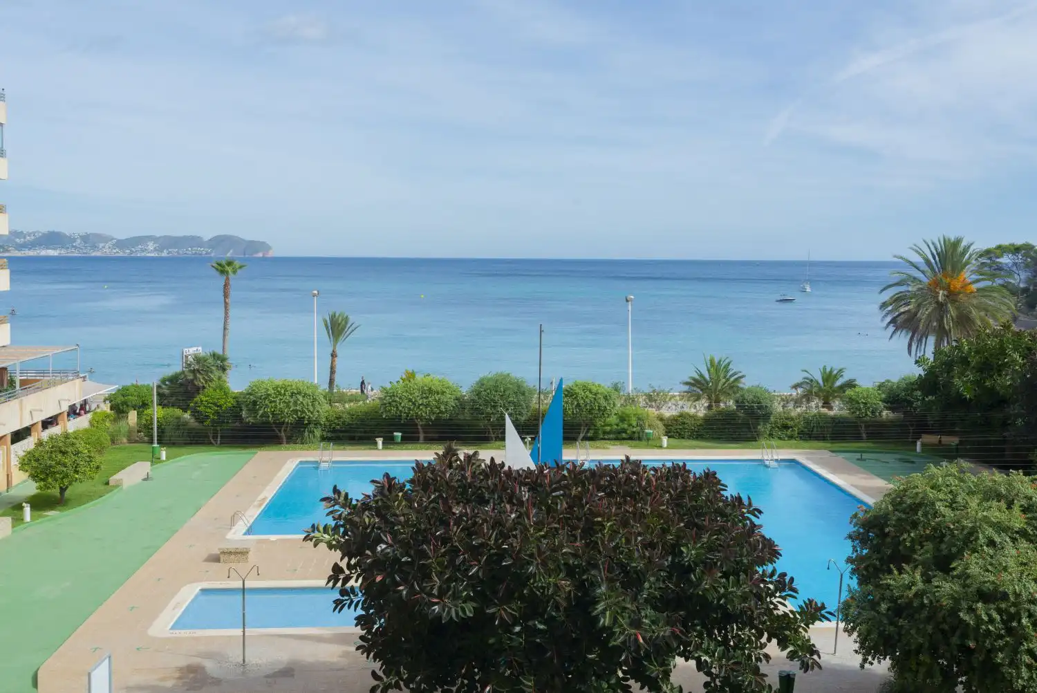 Schwimmbecken von Wohnungen zum Verkauf in Calpe / Calp mit Klimaanlage, Heizung und Terrasse