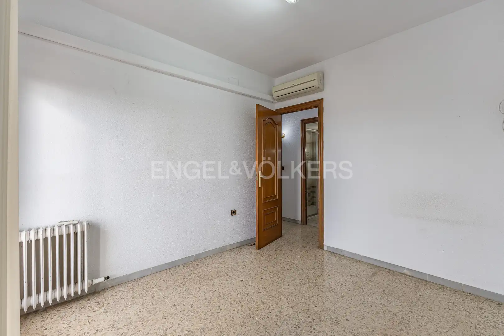 Ático en venta en Sabadell con Calefacción, Terraza y Balcón