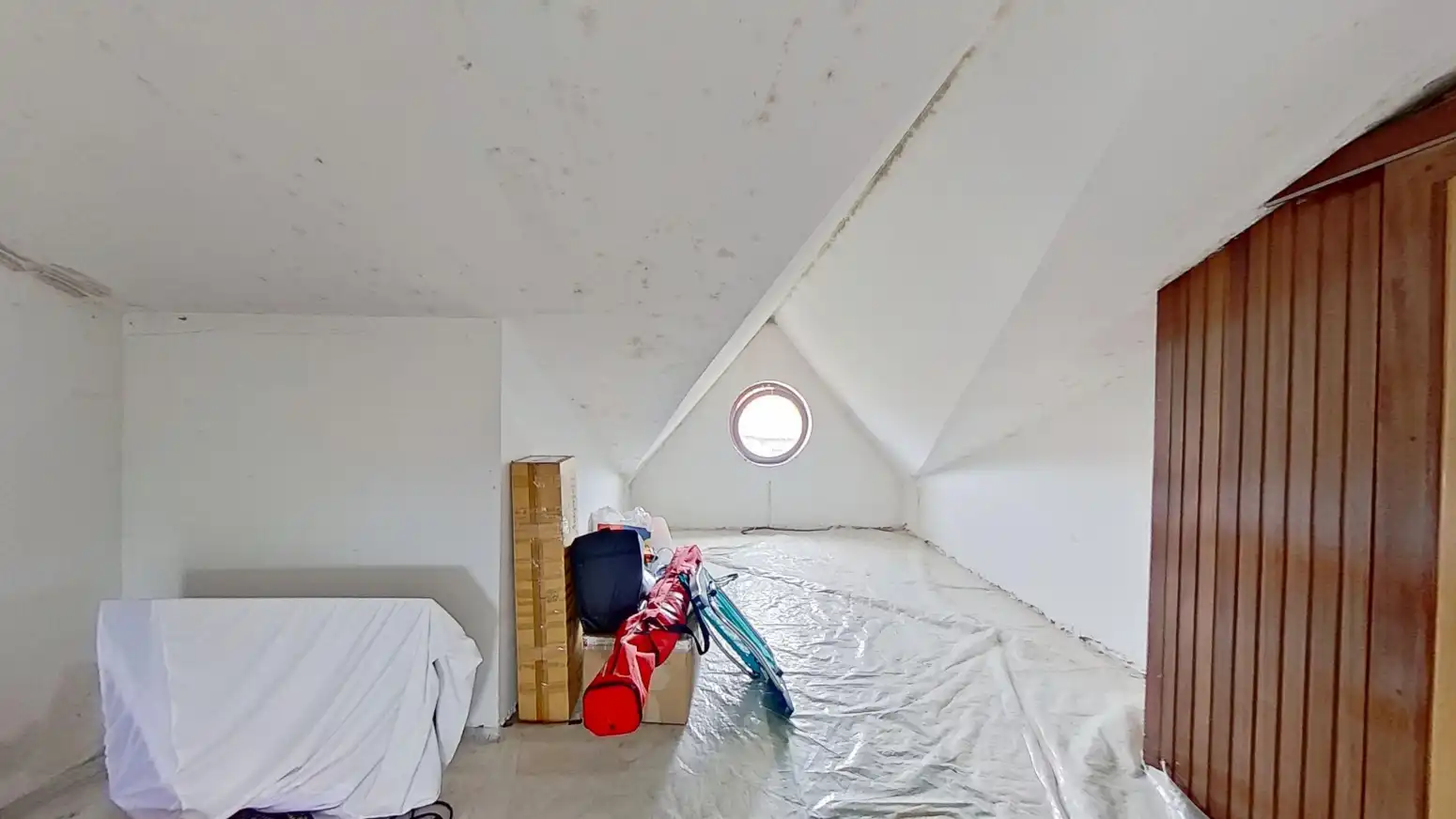 Casa adosada en venda en Torrelavega  amb Calefacció, Jardí privat i Parquet