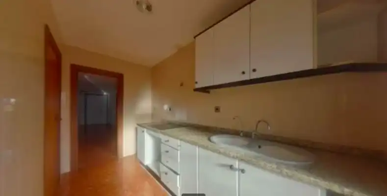 Cuina de Casa adosada en venda en Torrelles de Foix