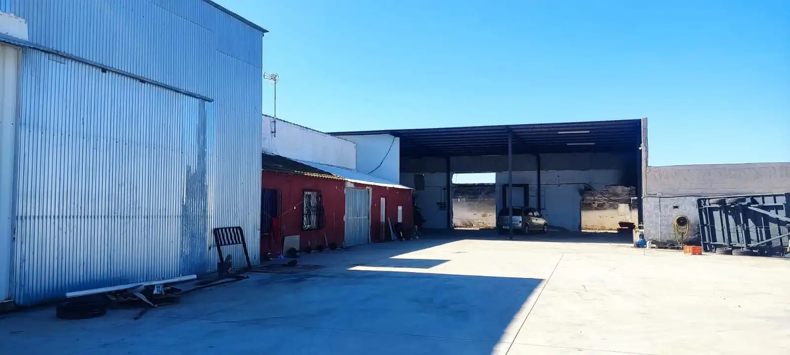 Industrial buildings for sale in Puntarrón