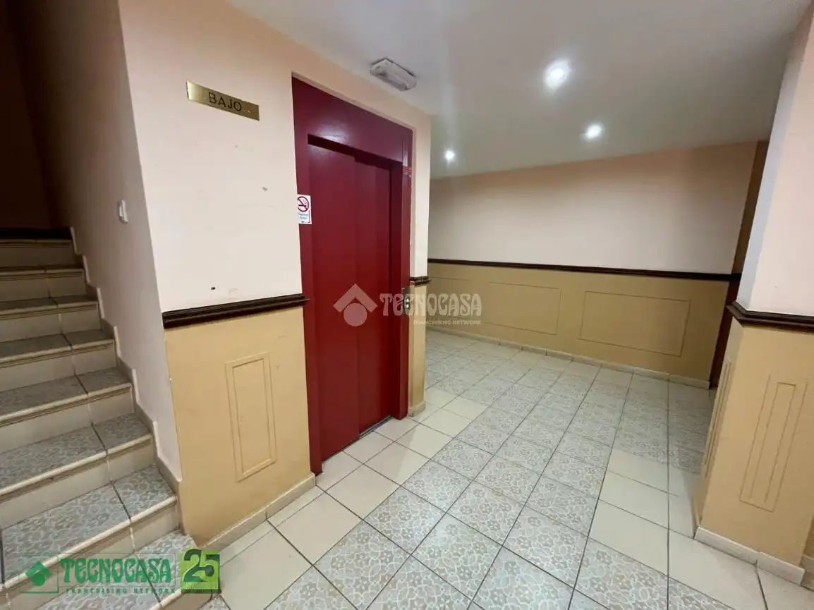 Wohnung zum Verkauf in Ocaña mit Heizung und Alarm