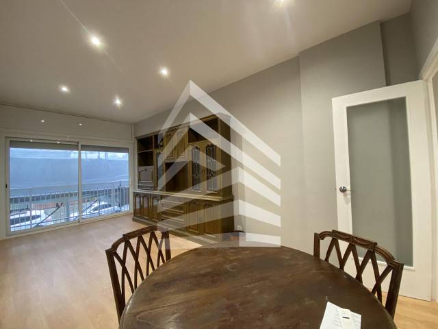 Piso en Venta en Carrer de Mejía Lequerica en La Maternitat i Sant Ramon