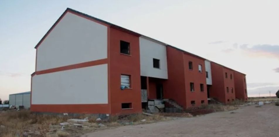 Exterior view of Single-family semi-detached for sale in Quintanar de la Orden  with Storage room