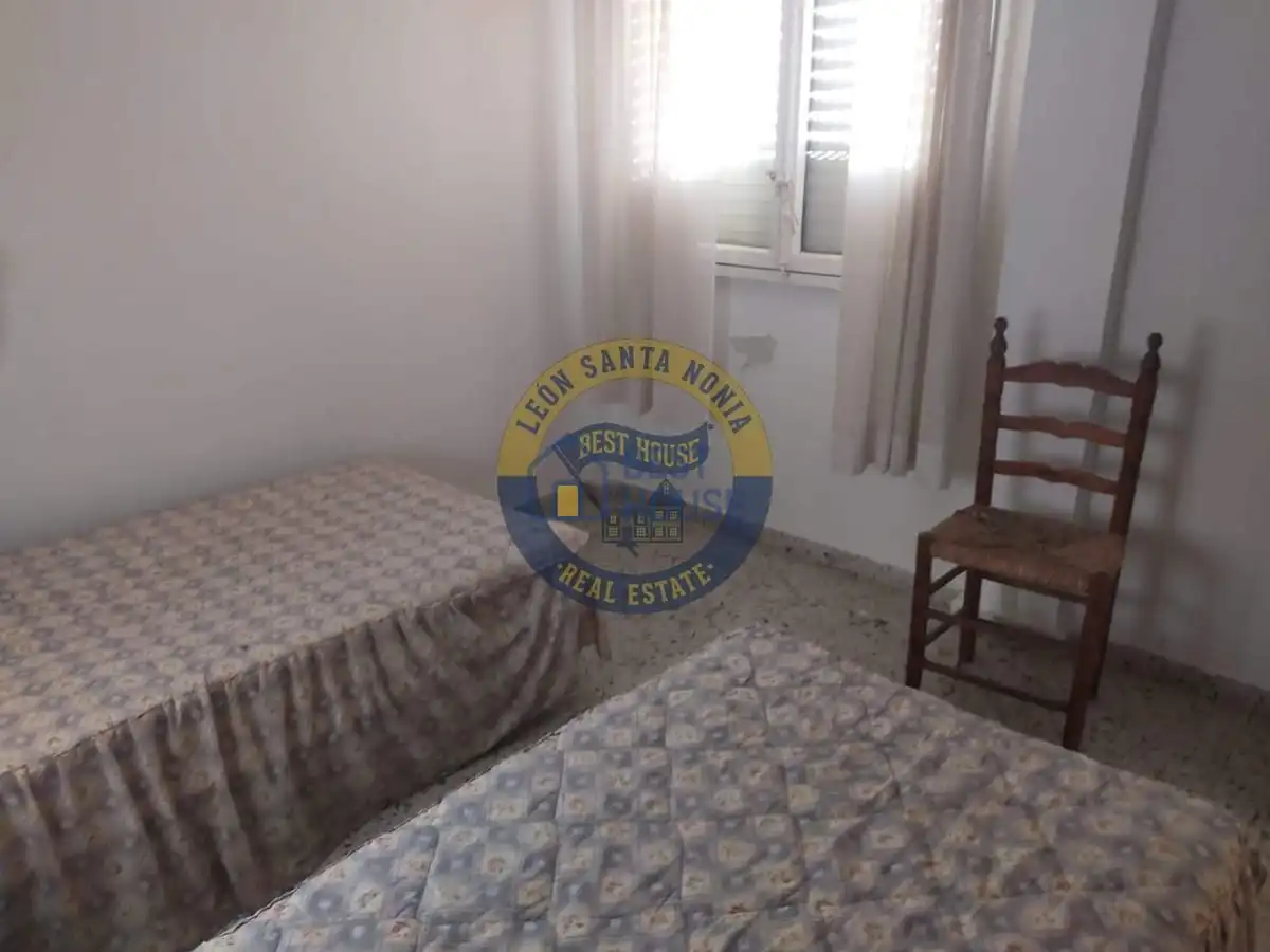 Bedroom of Flat for sale in Mansilla de las Mulas  with Private garden, Terrace and Storage room