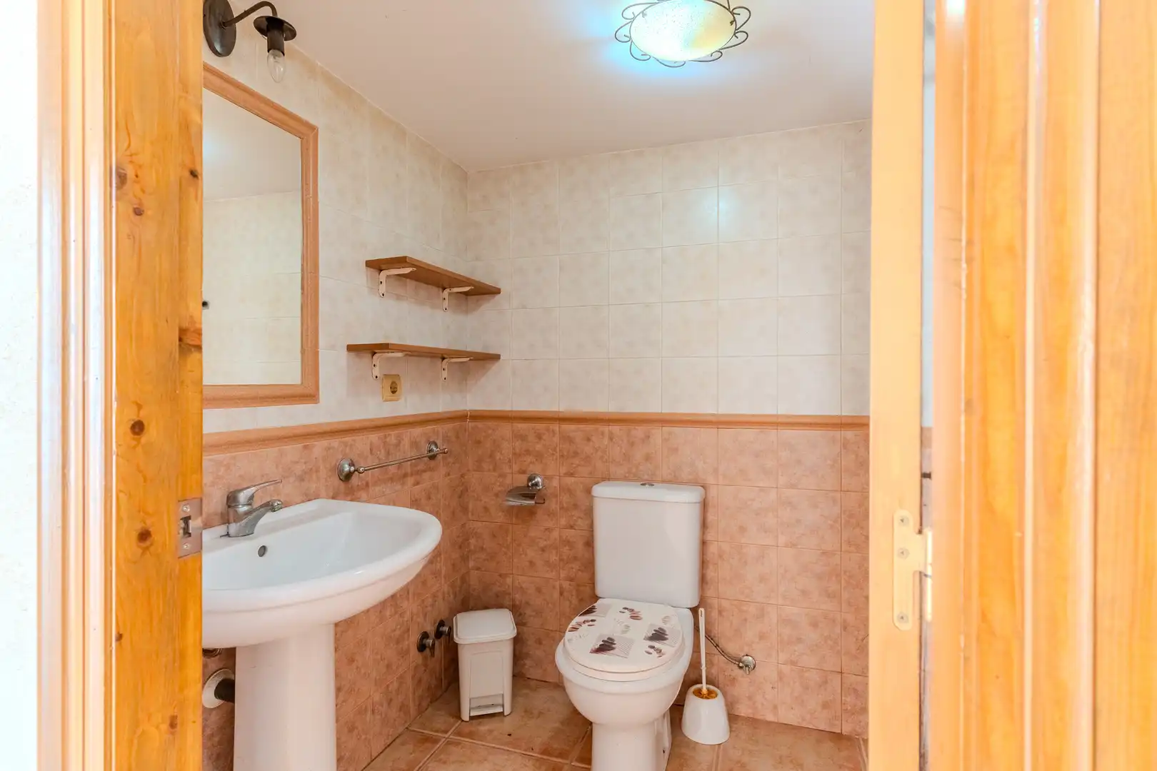 Baño de Casa o chalet en venta en Deltebre con Calefacción, Terraza y Trastero