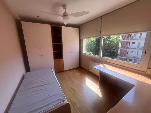 Schlafzimmer von Wohnung zur Miete in Sant Cugat del Vallès mit Klimaanlage, Heizung und Parkett