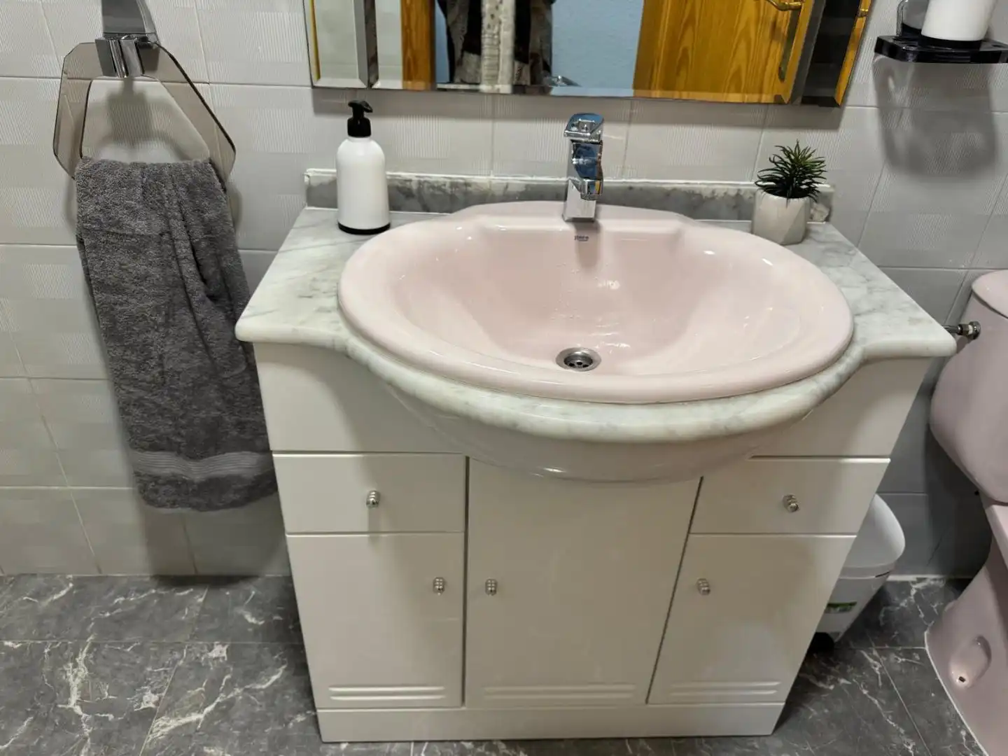 Bathroom of Flat for rent in Elche ciudad