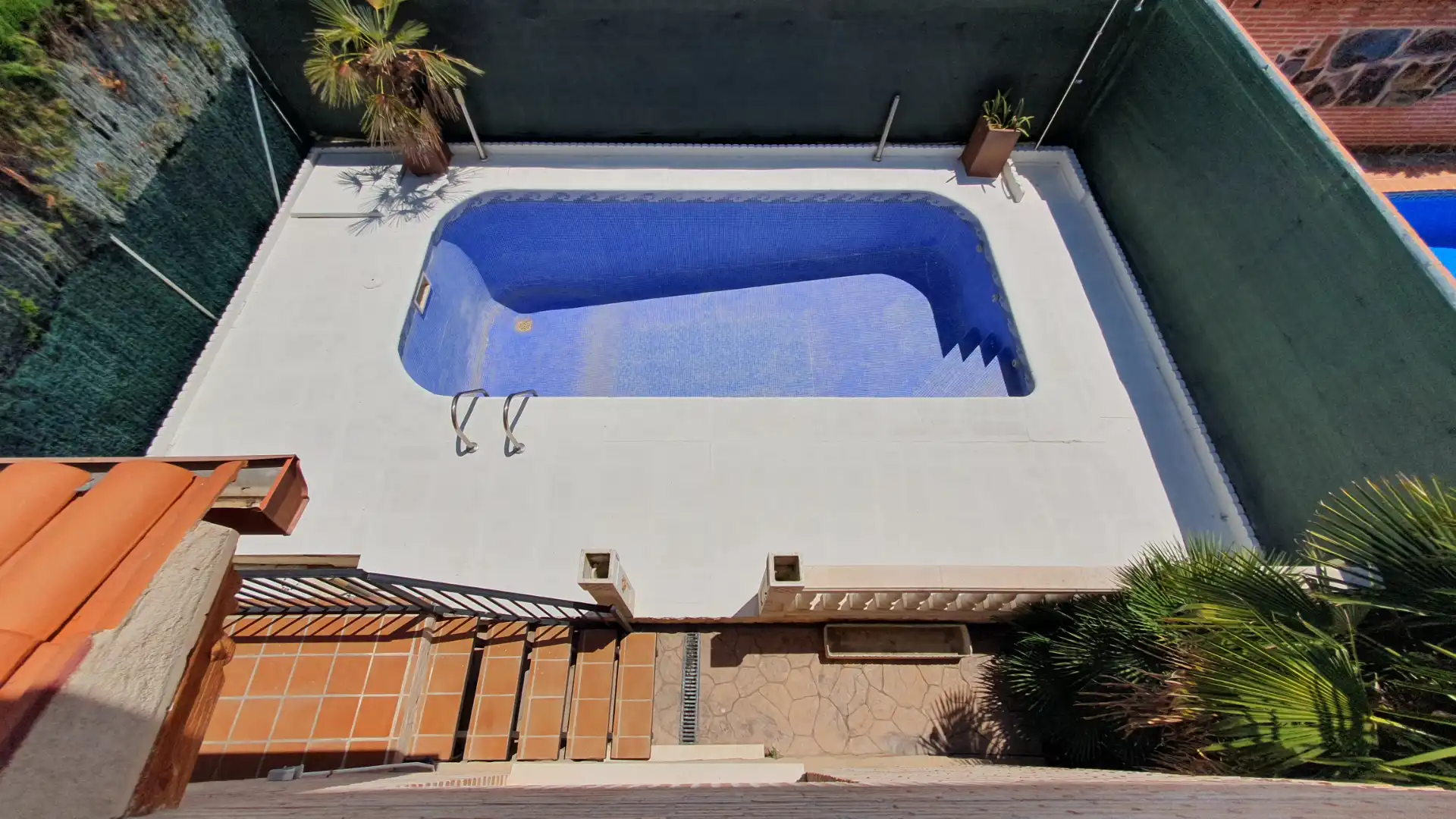 Piscina de Casa adosada en venda en Olías del Rey amb Aire condicionat, Calefacció i Jardí privat