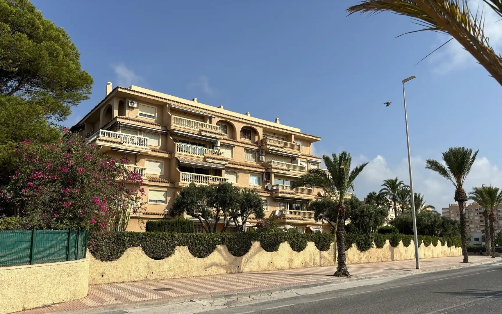 Exterior view of Flat for sale in El Campello  with Private garden, Terrace and Balcony