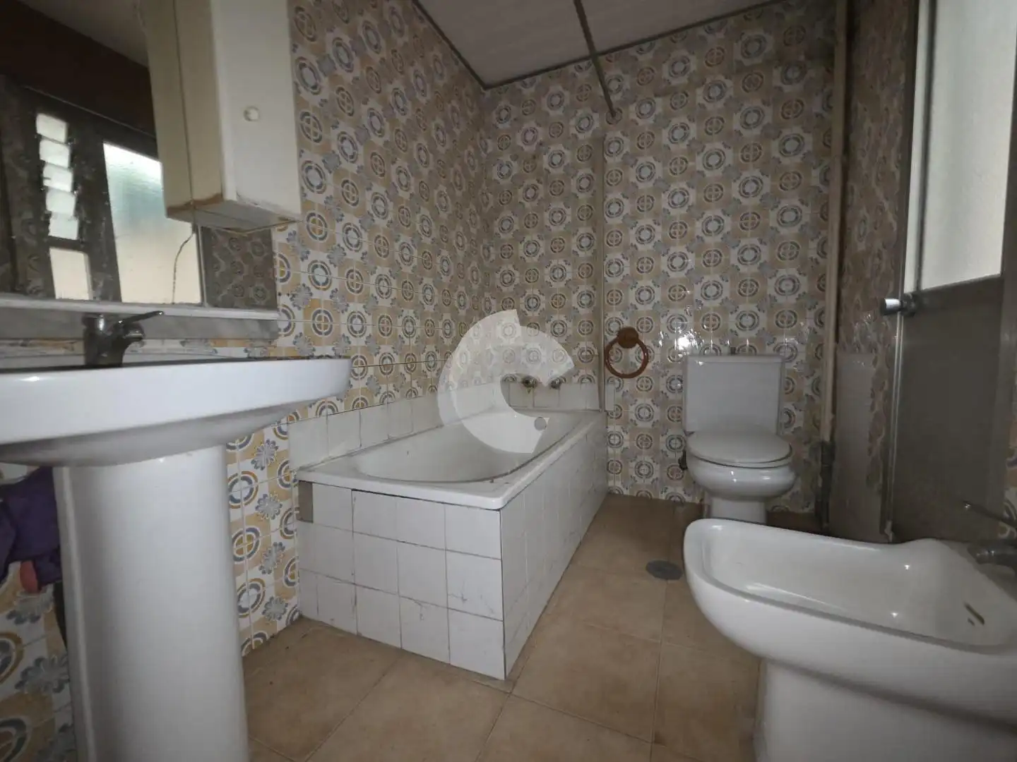Bathroom of Flat for sale in Vigo   with Storage room