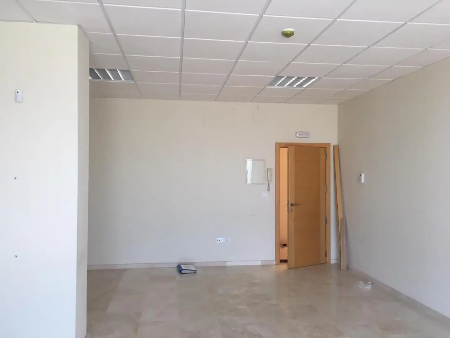Ufficio in vendita a Av Las Golondrinas, imagen 3