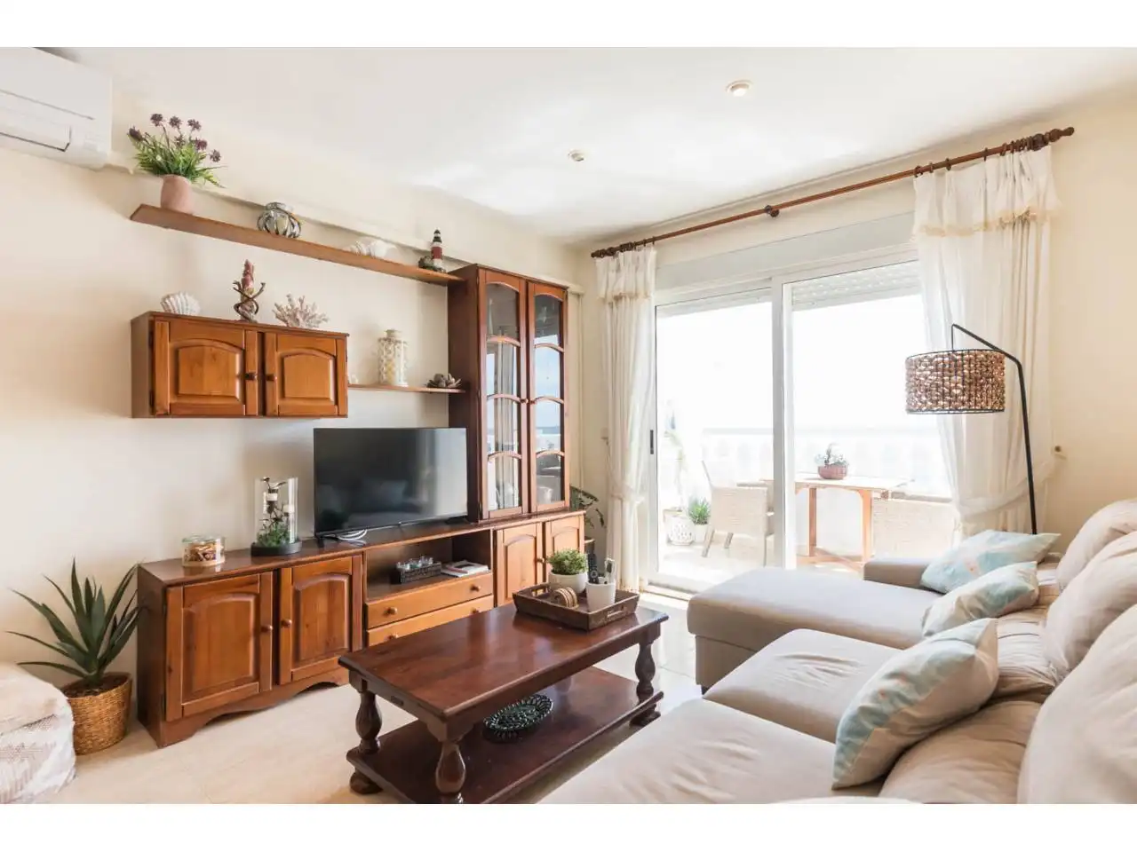Living room of Flat for sale in Cartagena  with Air Conditioner, Terrace and Storage room