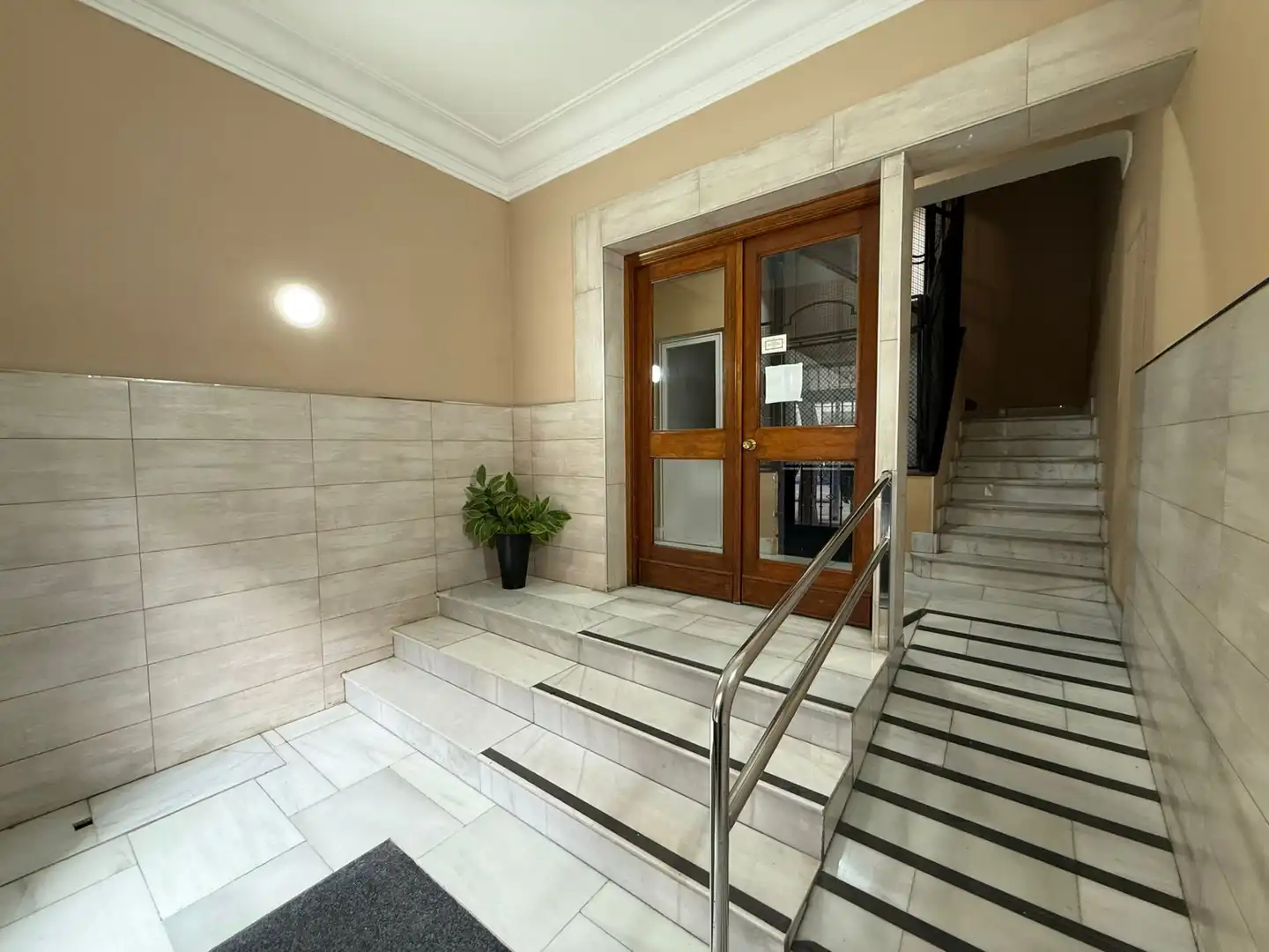 Wohnung zum Verkauf in Madrid mit Heizung, Terrasse und Abstellraum