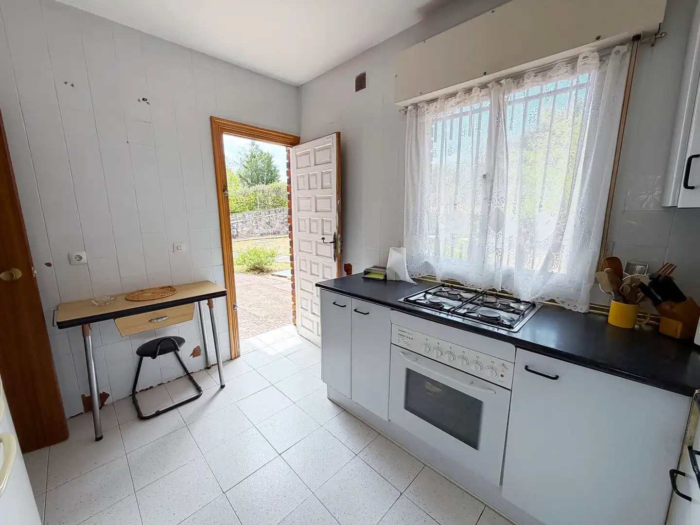 Kitchen of Houses for sale in Santa Cruz del Retamar  with Private garden, Terrace and Swimming Pool
