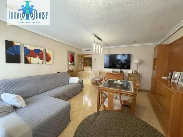 Living room of Flat for sale in  Albacete Capital  with Air Conditioner, Heating and Storage room