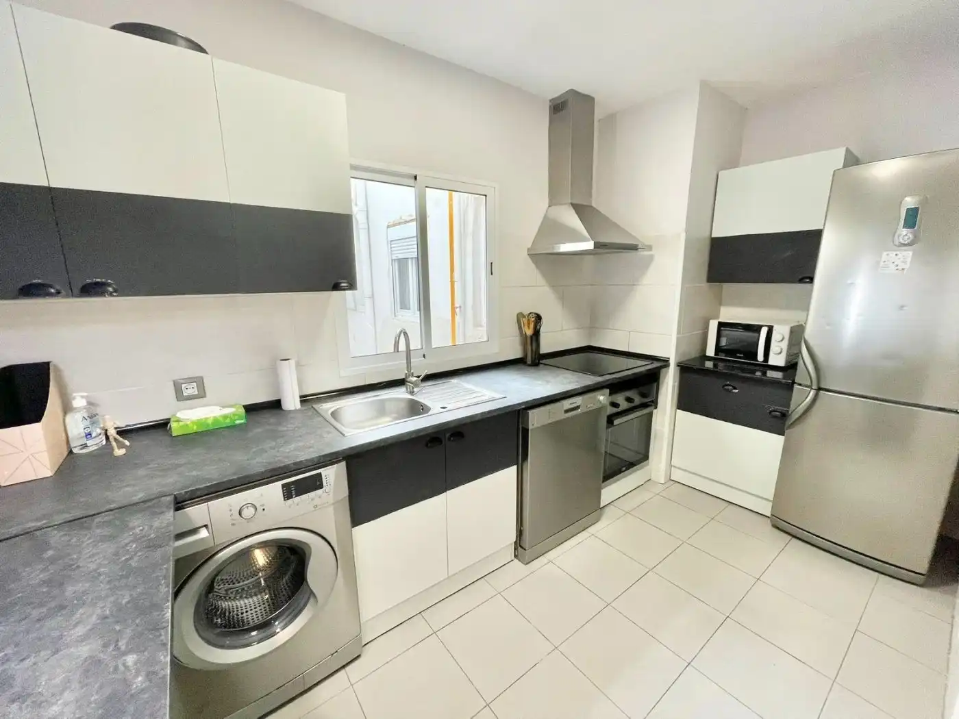 Cocina de Piso de alquiler en Valencia con Aire acondicionado, Calefacción y Parquet