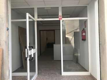Locale commerciale in vendita a Calle Carrer Nou