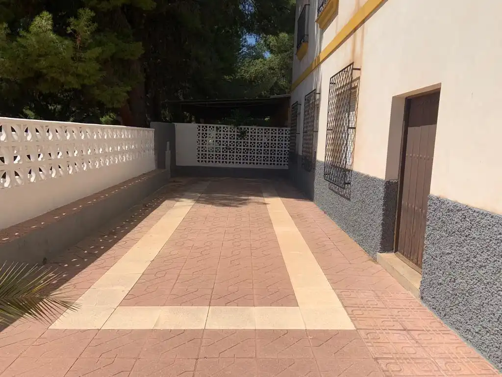 Parking de Casa o chalet en venta en Totana con Jardín privado, Trastero y Piscina