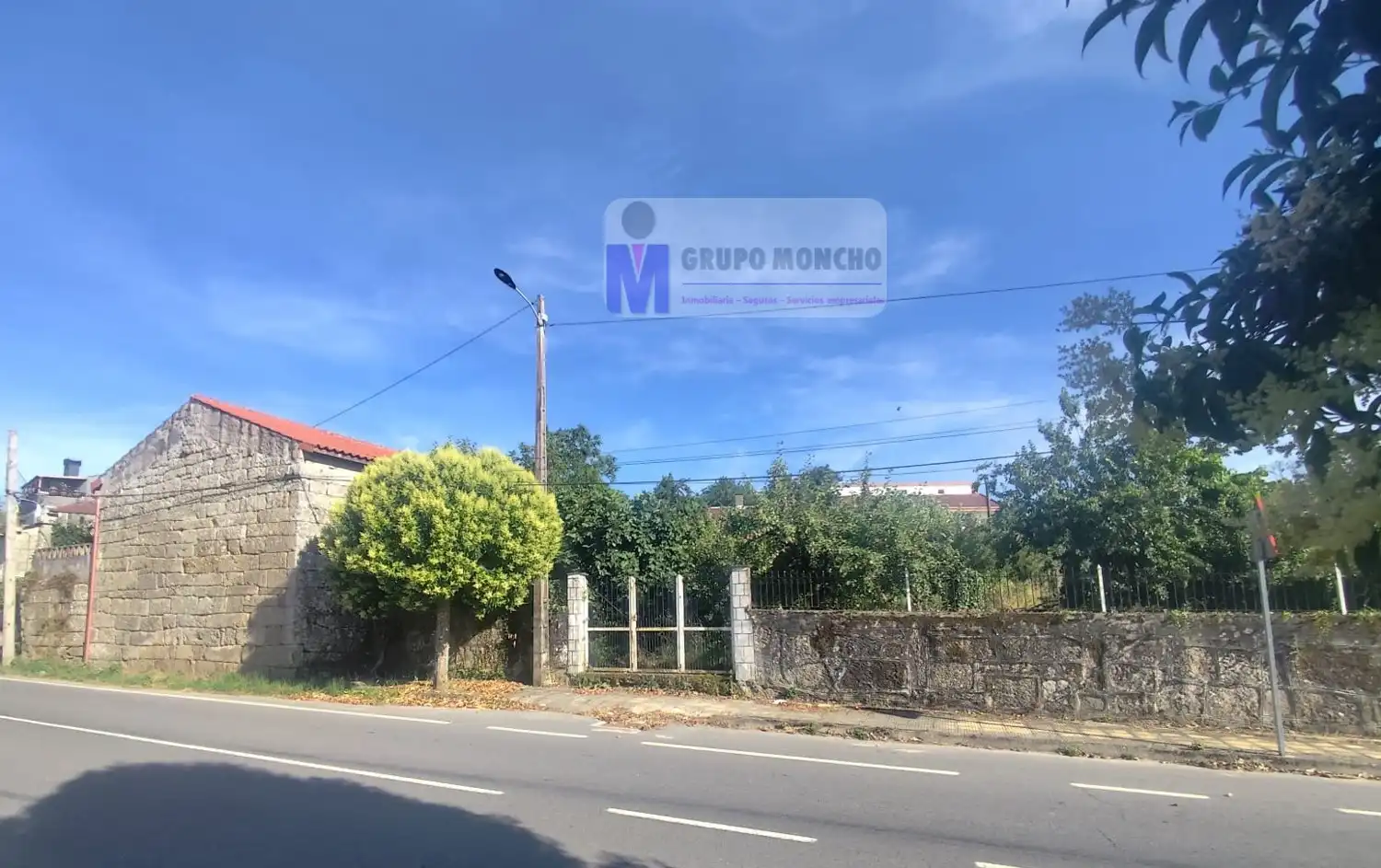 Exterior view of Houses for sale in A Merca    with Private garden
