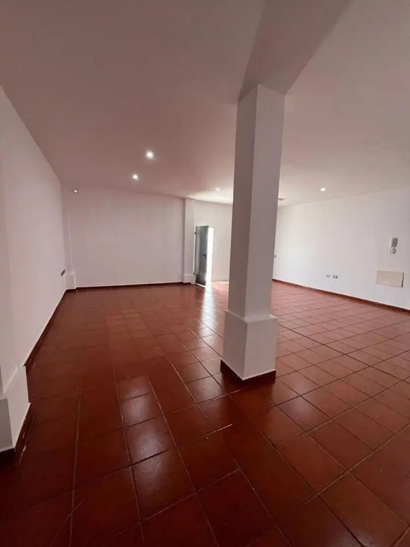 Casa adosada en venda en El Rosario amb Jardí privat i Terrassa
