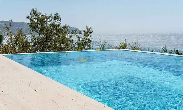 Xalet amb piscina en venda a La Herradura, imagen 5