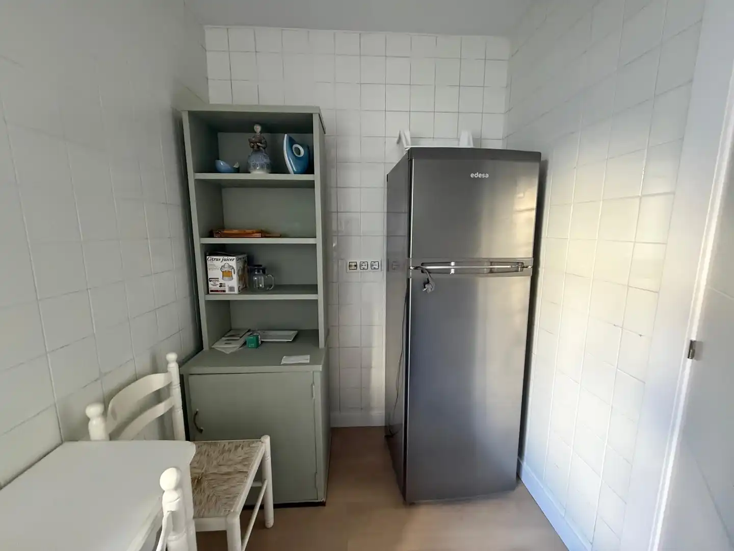 Cuina de Pis de lloguer en Zaragoza amb Calefacció, Moblat i Forn