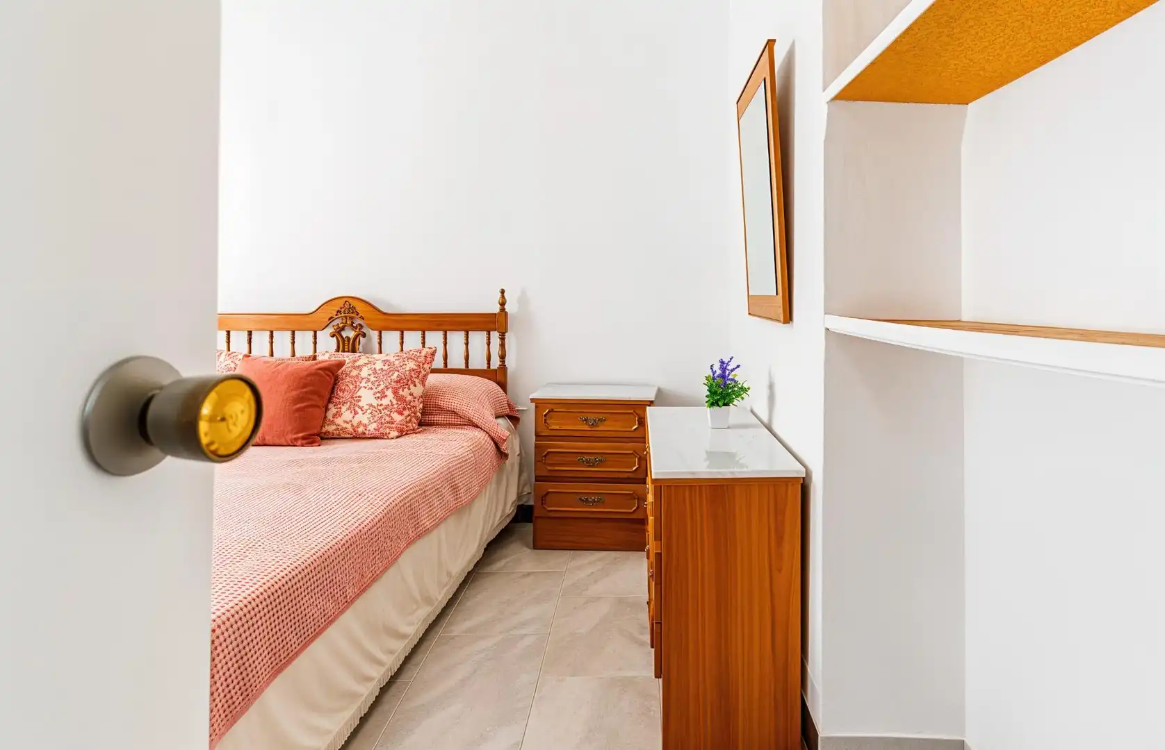 Habitación de Casa o chalet en venta en Medina Sidonia con Terraza, Trastero y Balcón