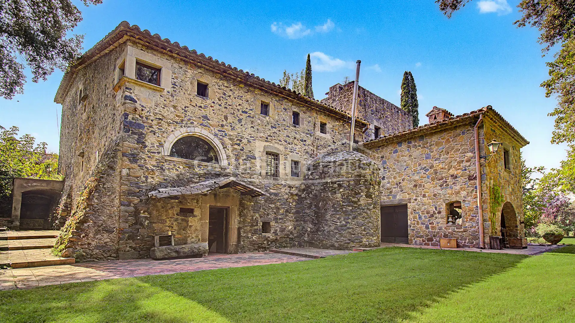Vista exterior de Finca rústica en venda en Sant Gregori amb Aire condicionat, Calefacció i Jardí privat