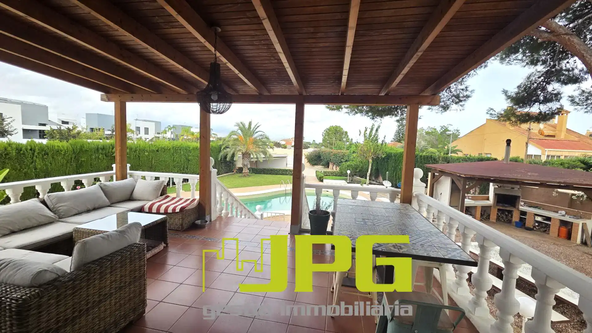 Garden of Houses for sale in Mutxamel  with Air Conditioner, Heating and Private garden