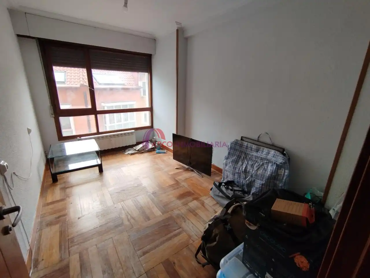 Bedroom of Flat for sale in Burgos  with Heating, Parquet flooring and Terrace