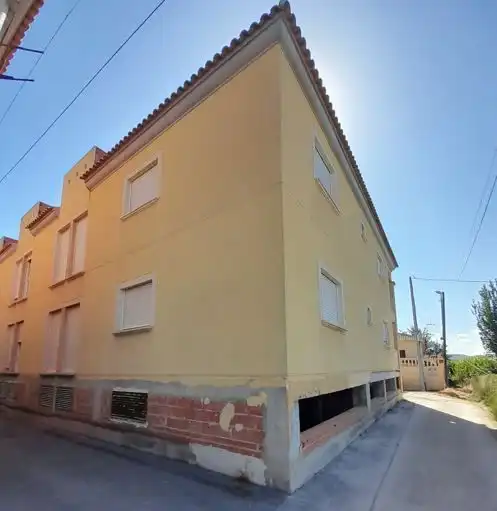 Außenansicht von Gebäude zum Verkauf in Orihuela