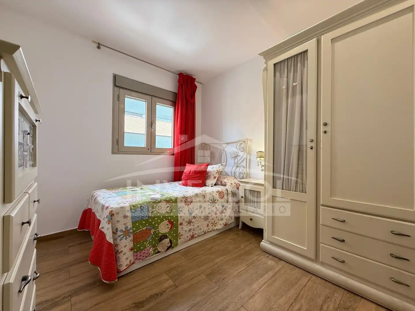 Bedroom of Flat for sale in Adra  with Air Conditioner, Heating and Furnished