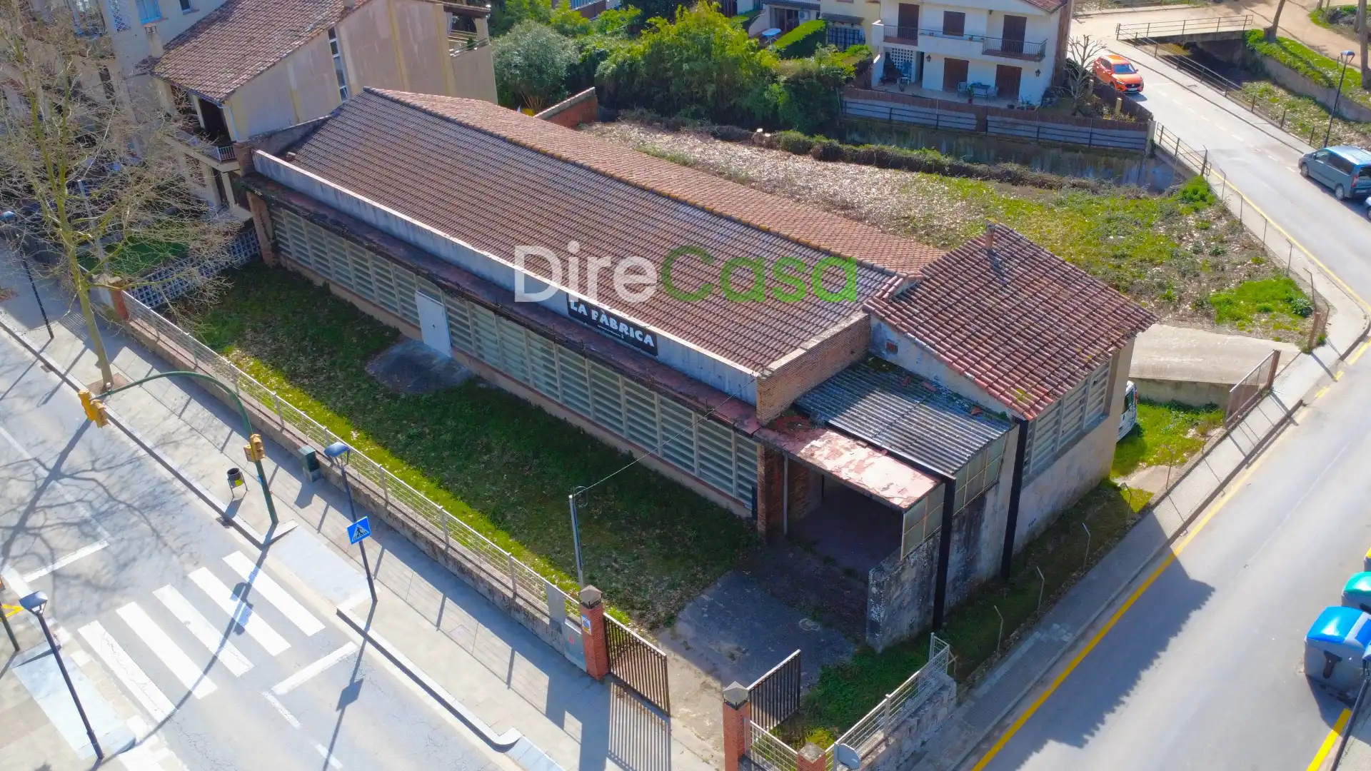 Nau industrial en venda en Vallgorguina