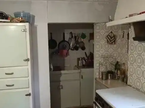 Cocina de Piso en venta en Salvacañete con Trastero, Amueblado y Balcón
