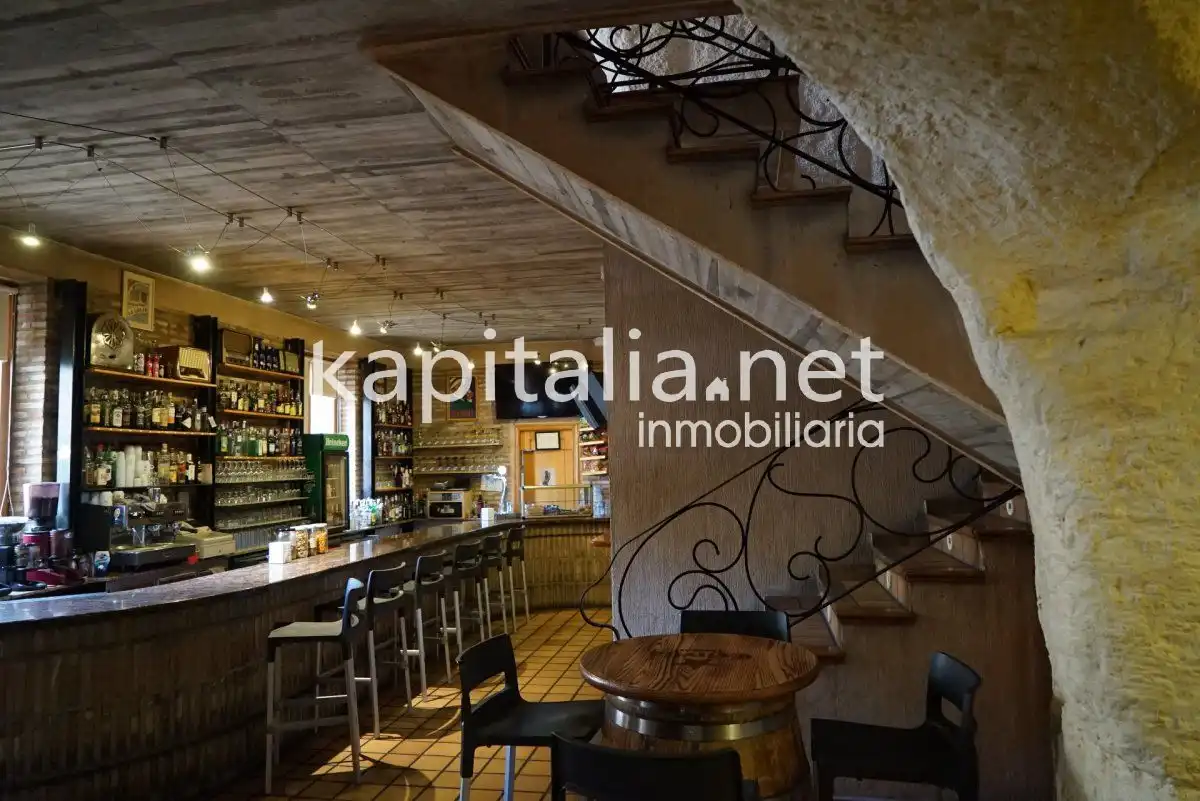 Commercial properties for sale in Bocairent  with Air Conditioner and Furnished