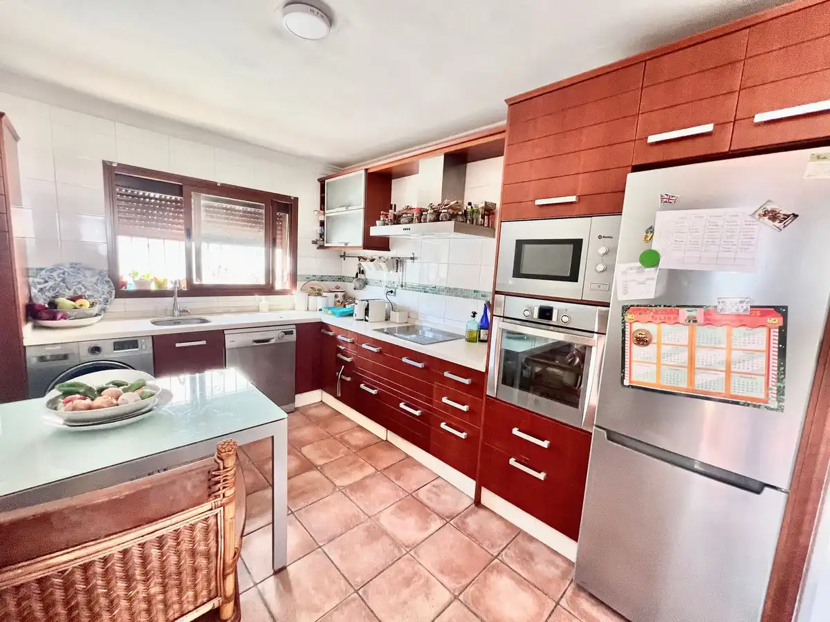Chalet con terraza en venta en Calle los Granados 18, imagen 8