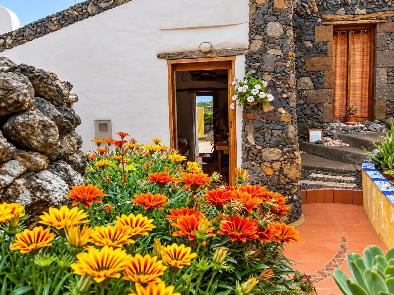 Casa amb jardí en venda a Camino Casas del Monte