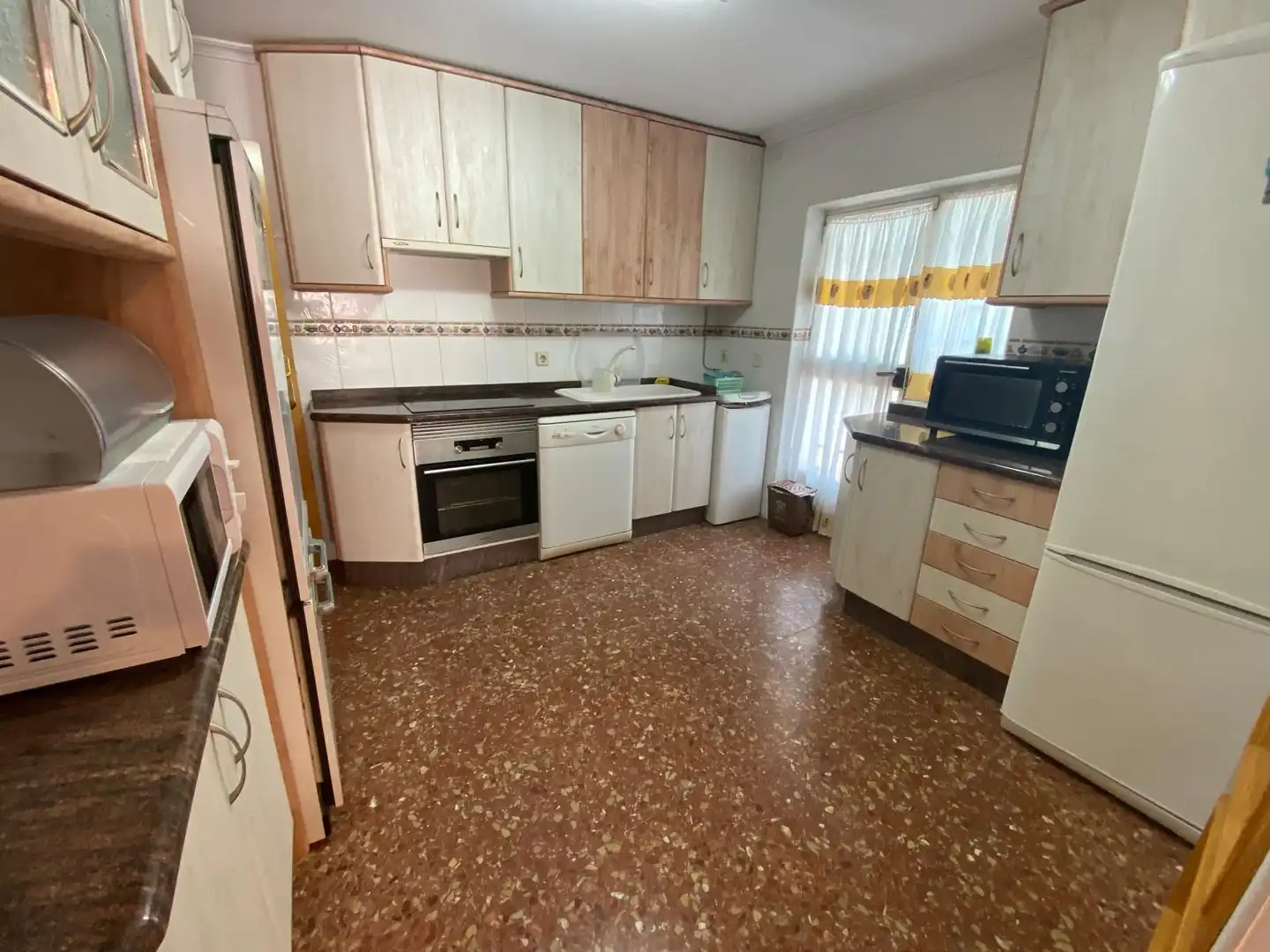 Kitchen of Houses for sale in Albacete  with Air Conditioner, Private garden and Furnished