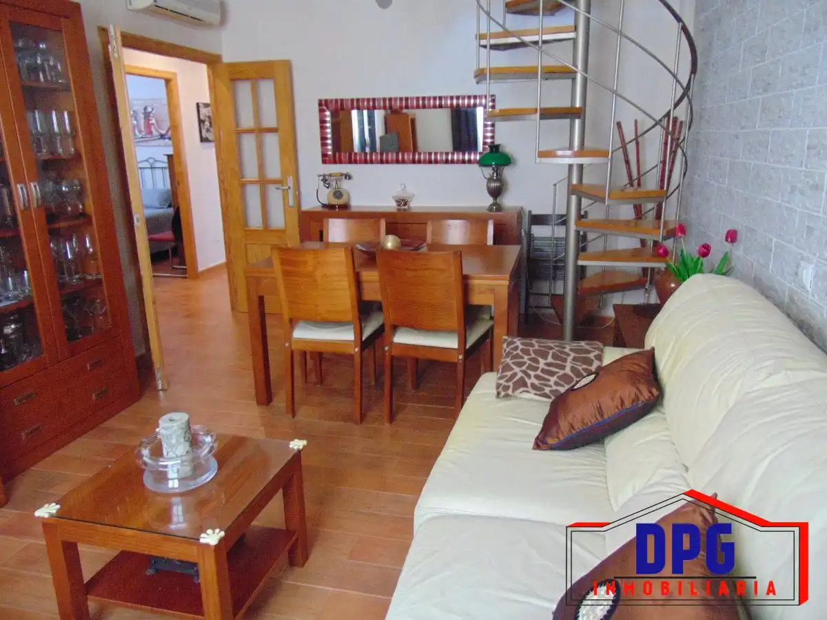 Sala de estar de Apartamento en venta en Garrucha con Aire acondicionado y Amueblado