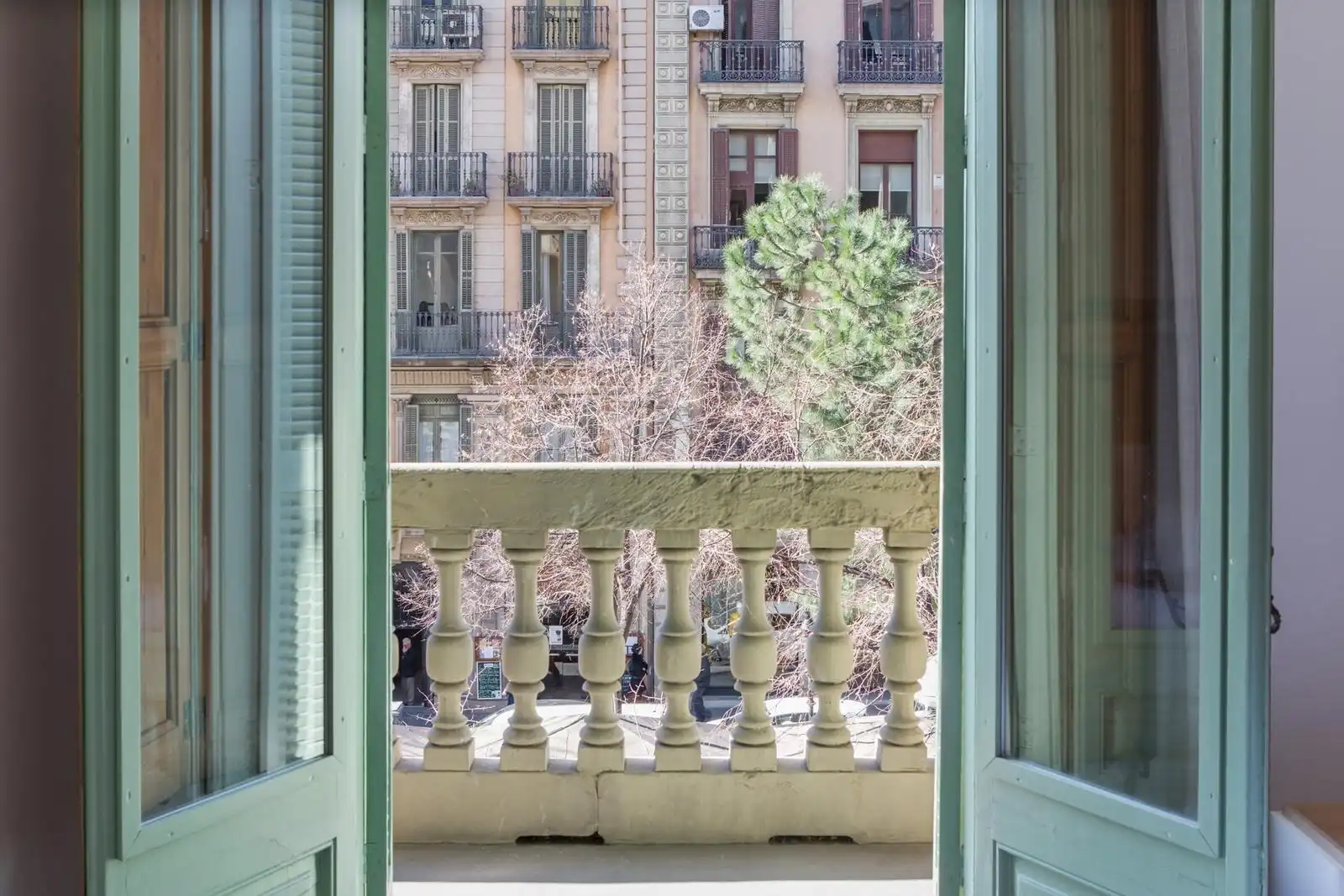 Piso con terraza en alquiler en Rambla CATALUNYA, imagen 3