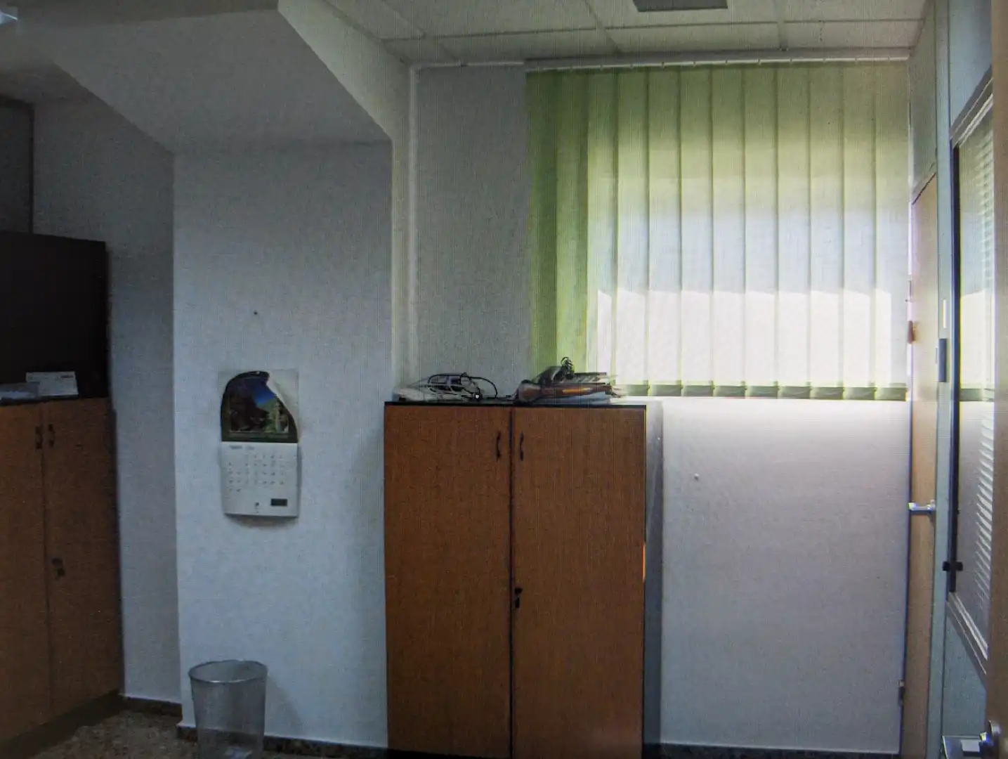 Local comercial de lloguer a Avenida Ojos Negros 41, imagen 13